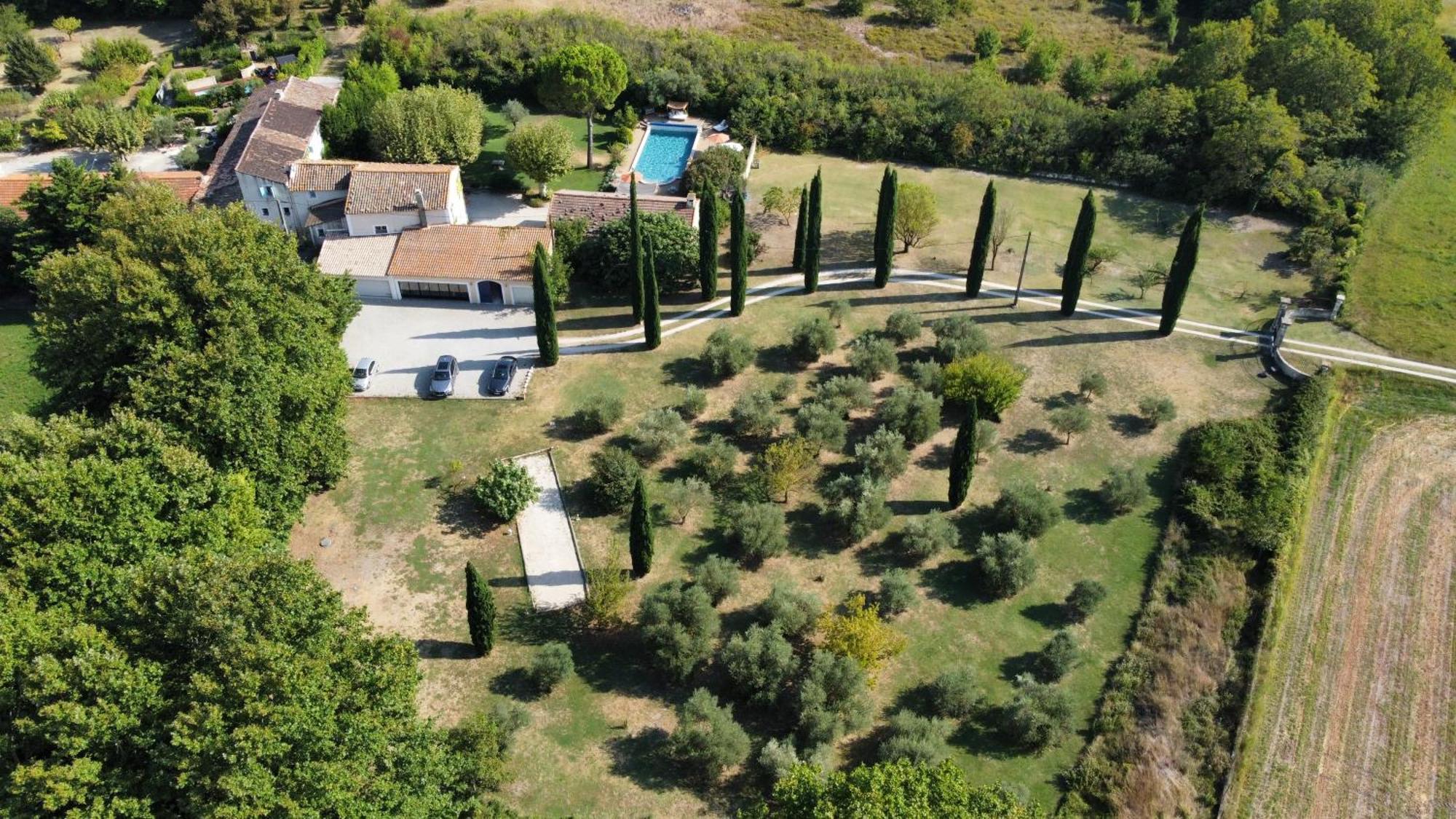 Le Mas Des Perrines Maison D'Hotes Pernes-les-Fontaines Luaran gambar